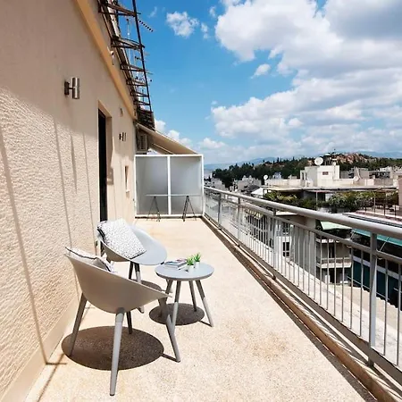 Renovated Penthouse With Stunning Views Athens